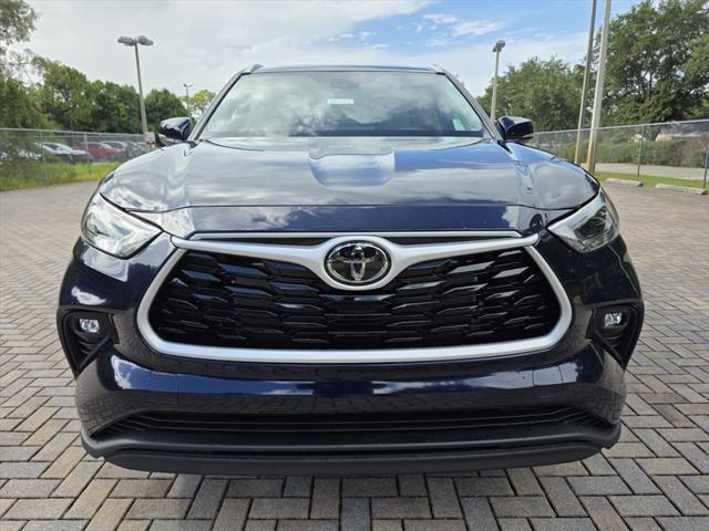 new 2025 Toyota Highlander car, priced at $47,680