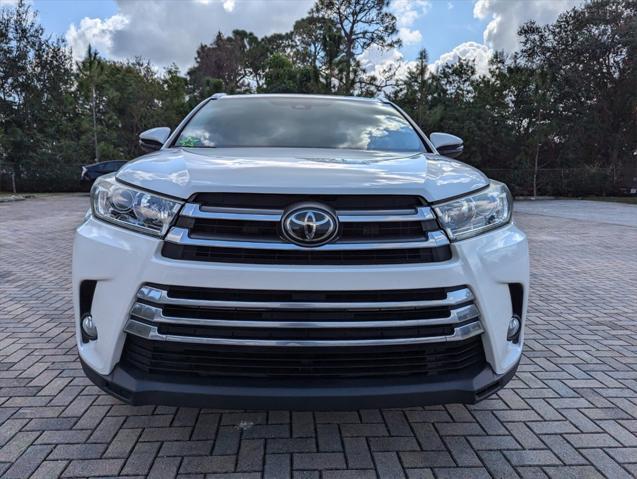 used 2017 Toyota Highlander car, priced at $26,900