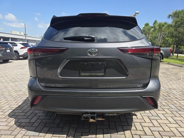 used 2024 Toyota Highlander car, priced at $41,981