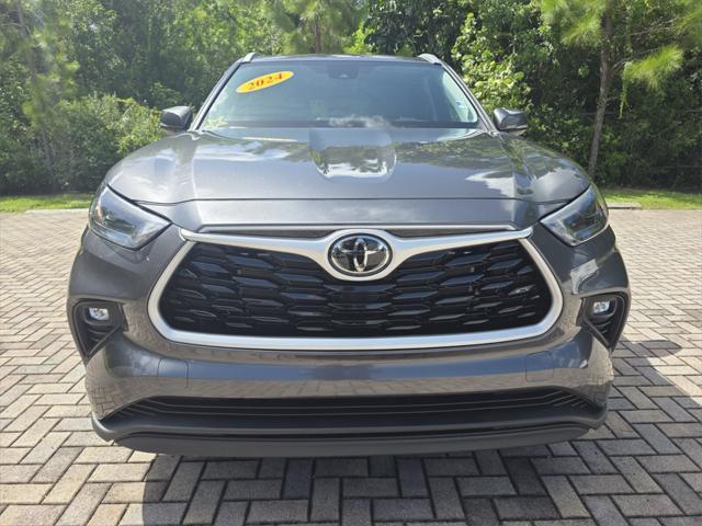 used 2024 Toyota Highlander car, priced at $41,981