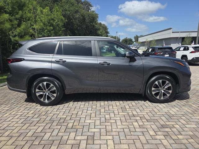 used 2024 Toyota Highlander car, priced at $41,981
