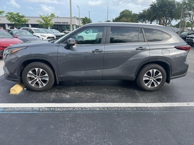 used 2024 Toyota Highlander car, priced at $41,981