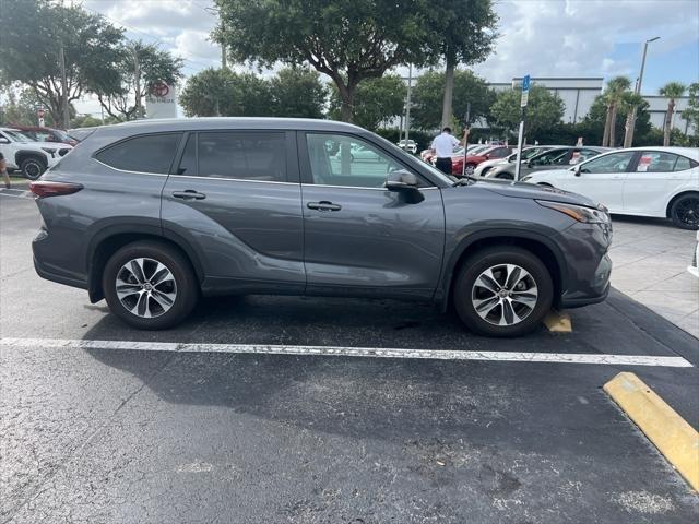 used 2024 Toyota Highlander car, priced at $41,981