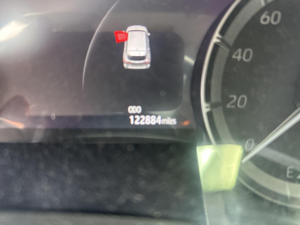 used 2020 Toyota Highlander car, priced at $25,901