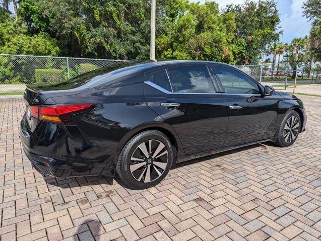 used 2022 Nissan Altima car, priced at $22,981