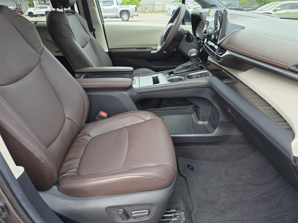 used 2024 Toyota Sienna car, priced at $56,992