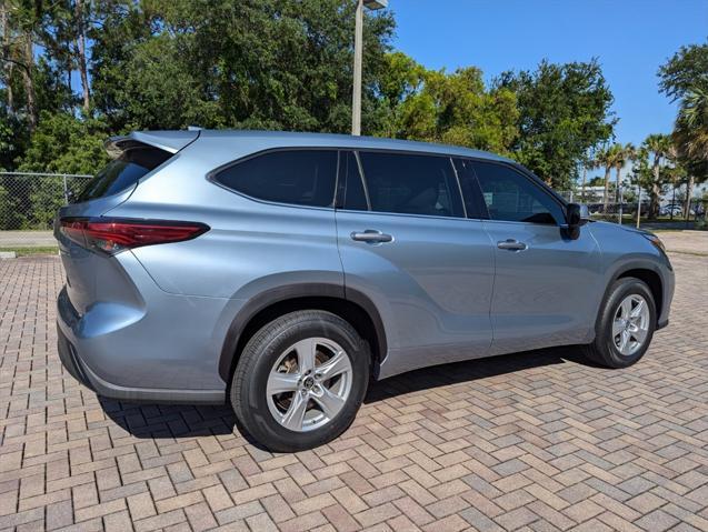 used 2021 Toyota Highlander car, priced at $22,981
