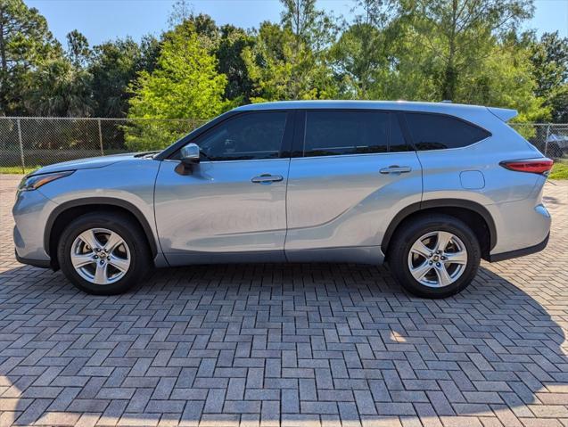 used 2021 Toyota Highlander car, priced at $22,981