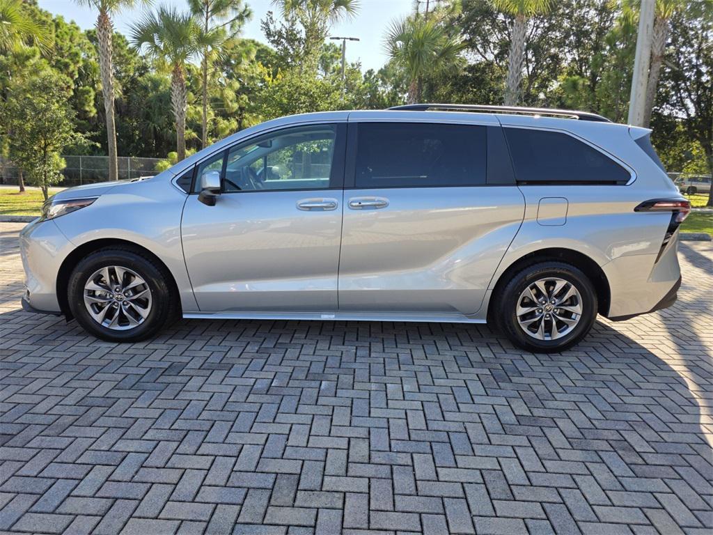 used 2023 Toyota Sienna car, priced at $44,391