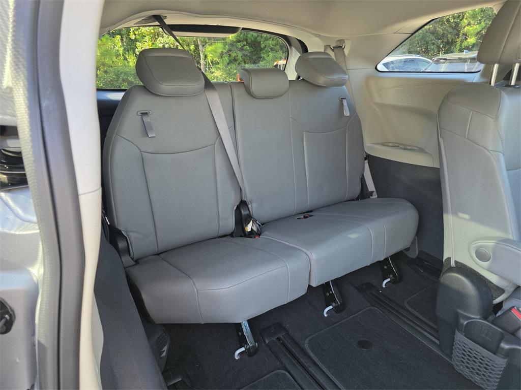 used 2023 Toyota Sienna car, priced at $44,391