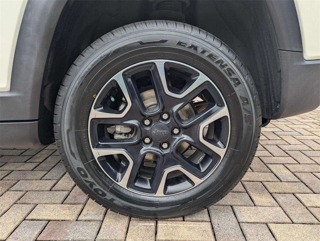 used 2019 Jeep Compass car, priced at $14,244