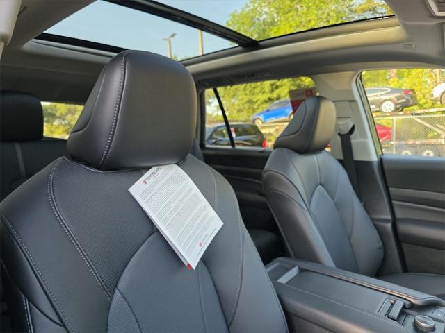 new 2025 Toyota Grand Highlander car, priced at $59,503