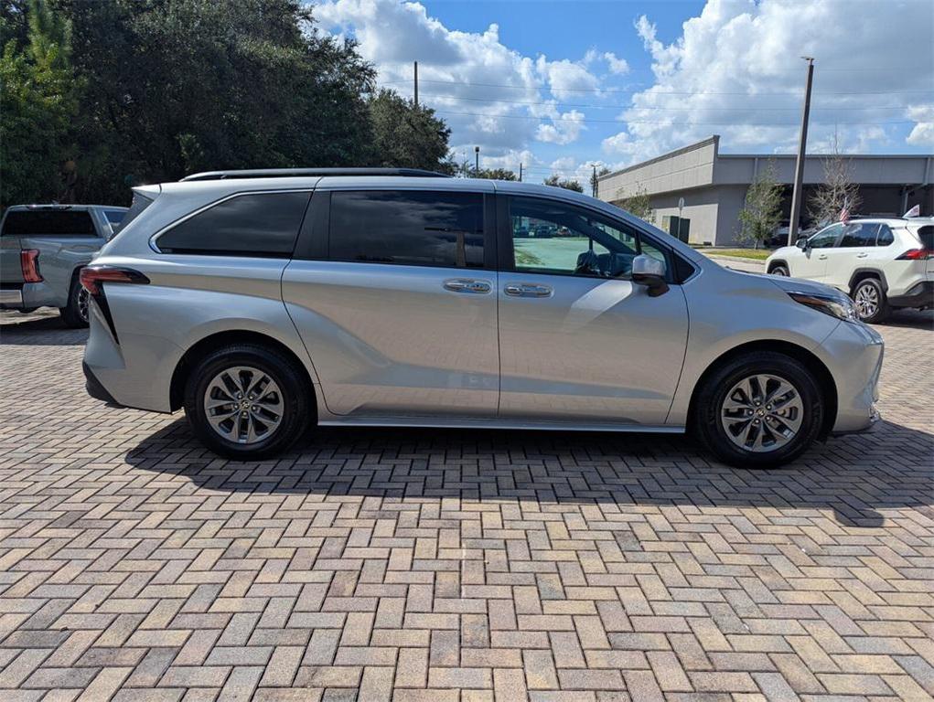 used 2022 Toyota Sienna car, priced at $34,591