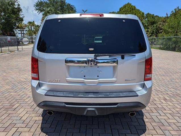 used 2015 Honda Pilot car, priced at $15,595
