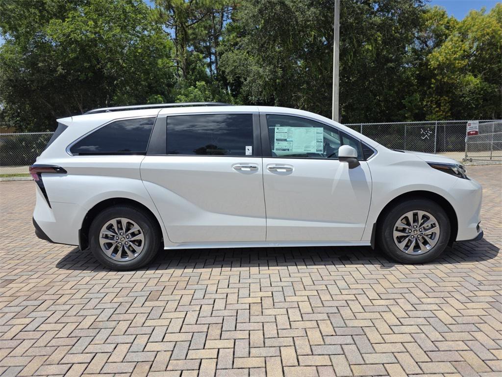 new 2025 Toyota Sienna car, priced at $48,076