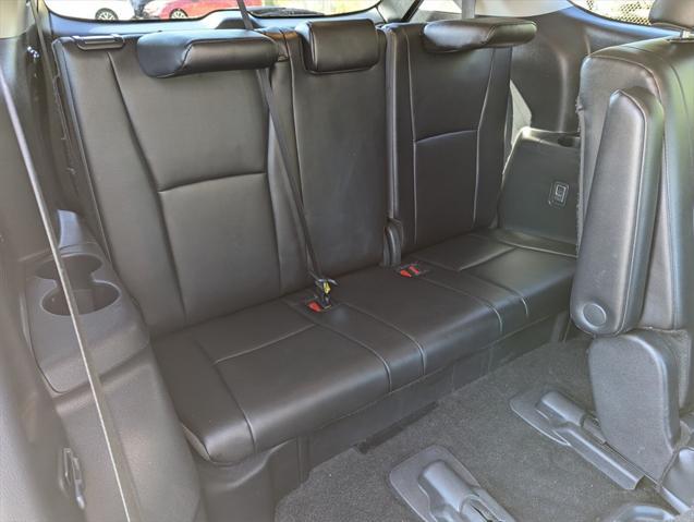 used 2024 Toyota Highlander car, priced at $45,891
