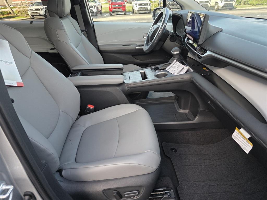 new 2025 Toyota Sienna car, priced at $48,210