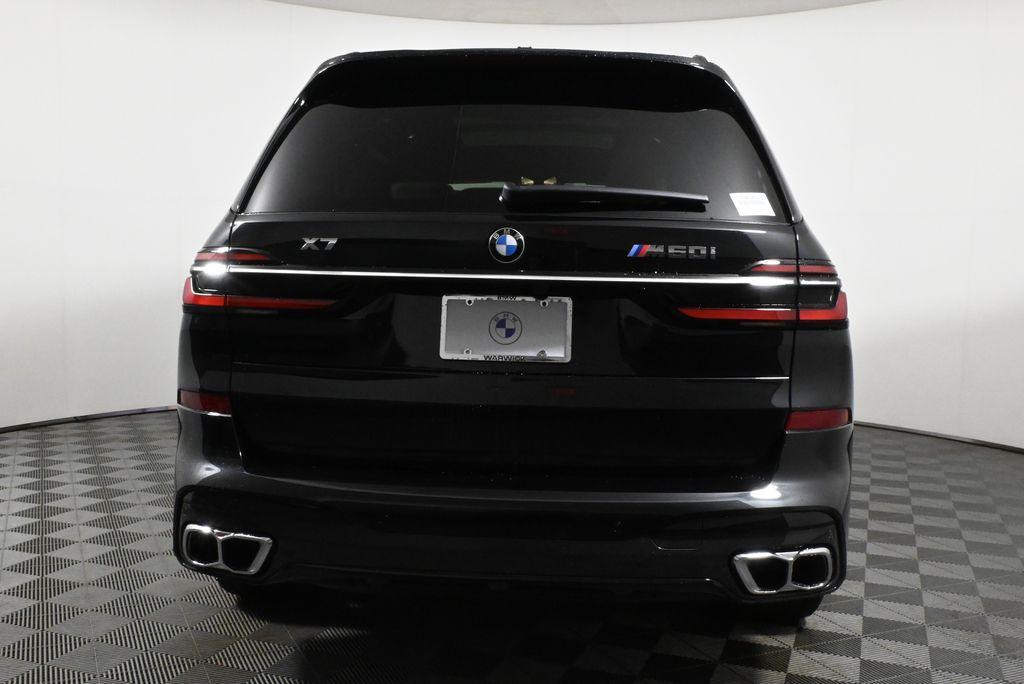 new 2025 BMW X7 car, priced at $116,705