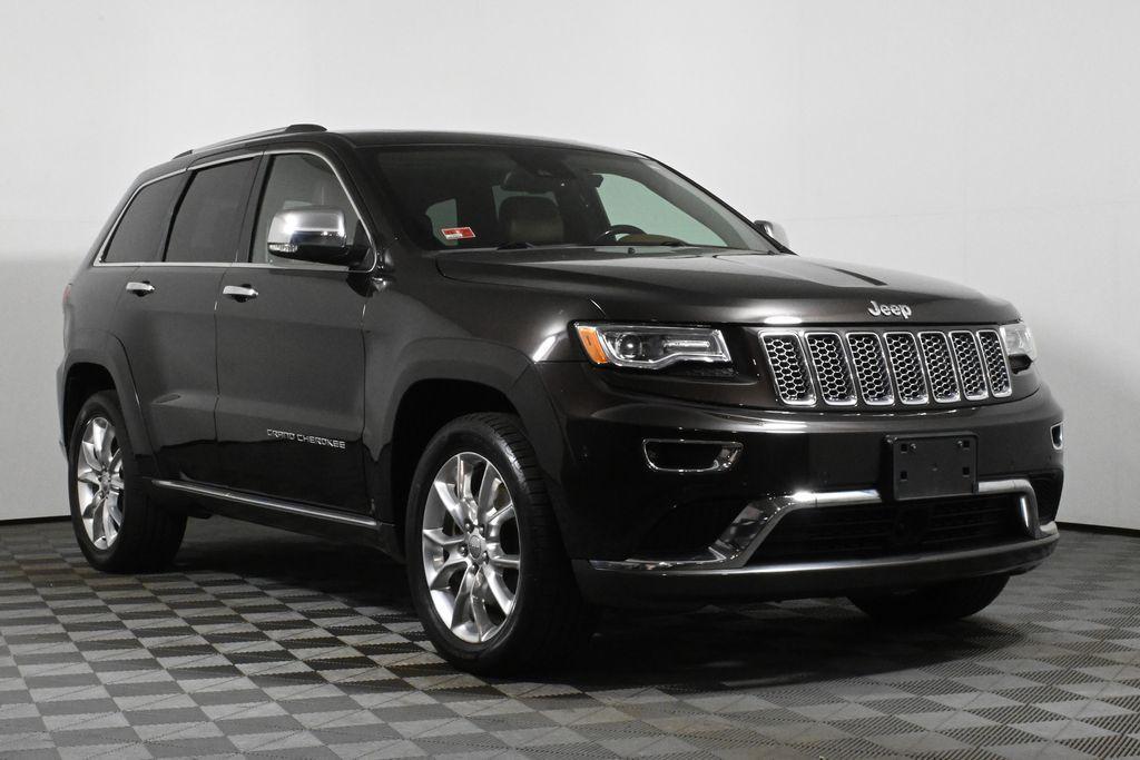 used 2016 Jeep Grand Cherokee car, priced at $17,901