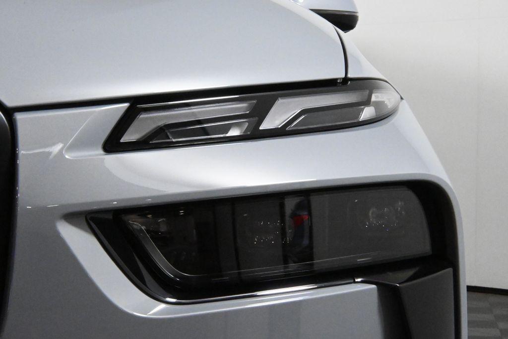 new 2026 BMW X7 car, priced at $95,680