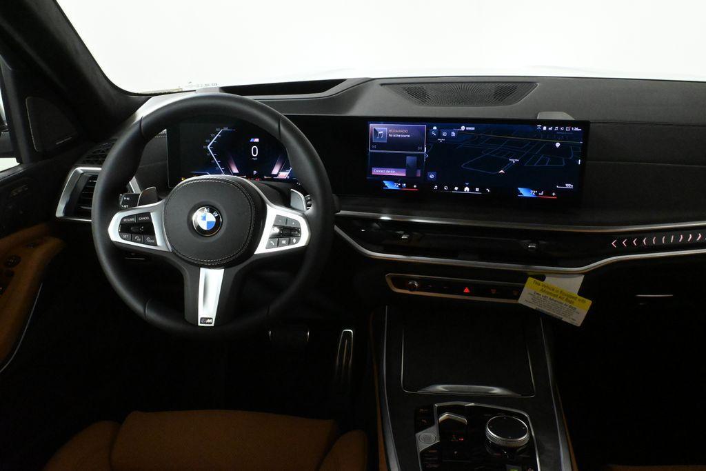 new 2026 BMW X7 car, priced at $95,680