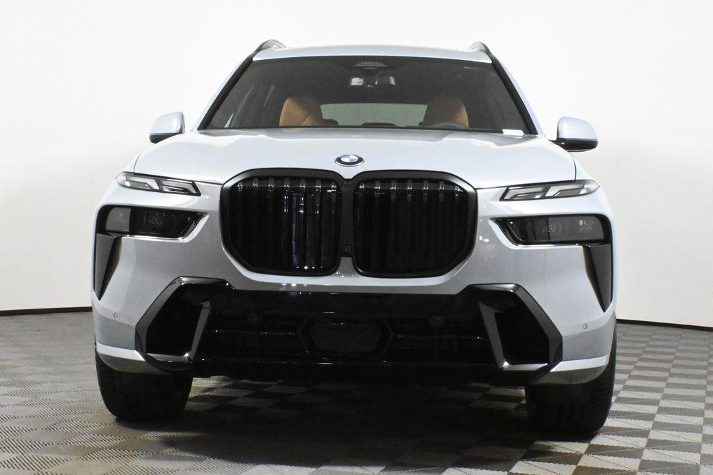 new 2026 BMW X7 car, priced at $95,680