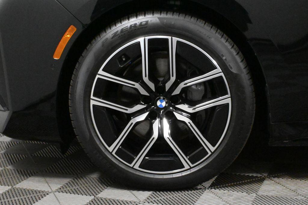 new 2024 BMW i7 car, priced at $114,575