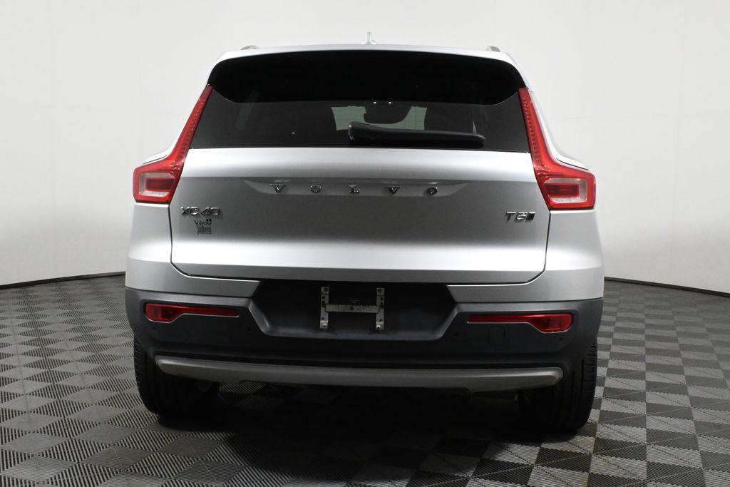 used 2019 Volvo XC40 car, priced at $22,493