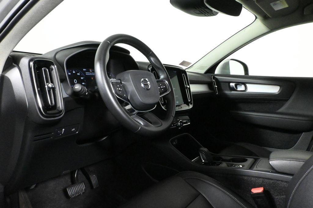 used 2019 Volvo XC40 car, priced at $22,493