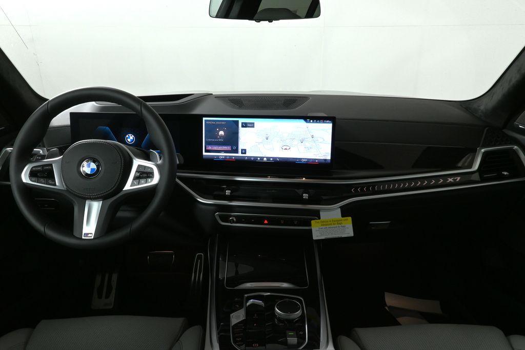 used 2024 BMW X7 car