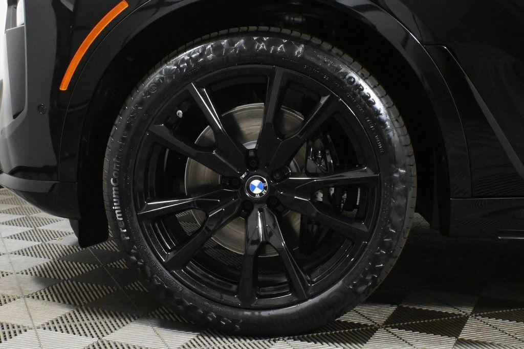 new 2026 BMW X7 car, priced at $94,880