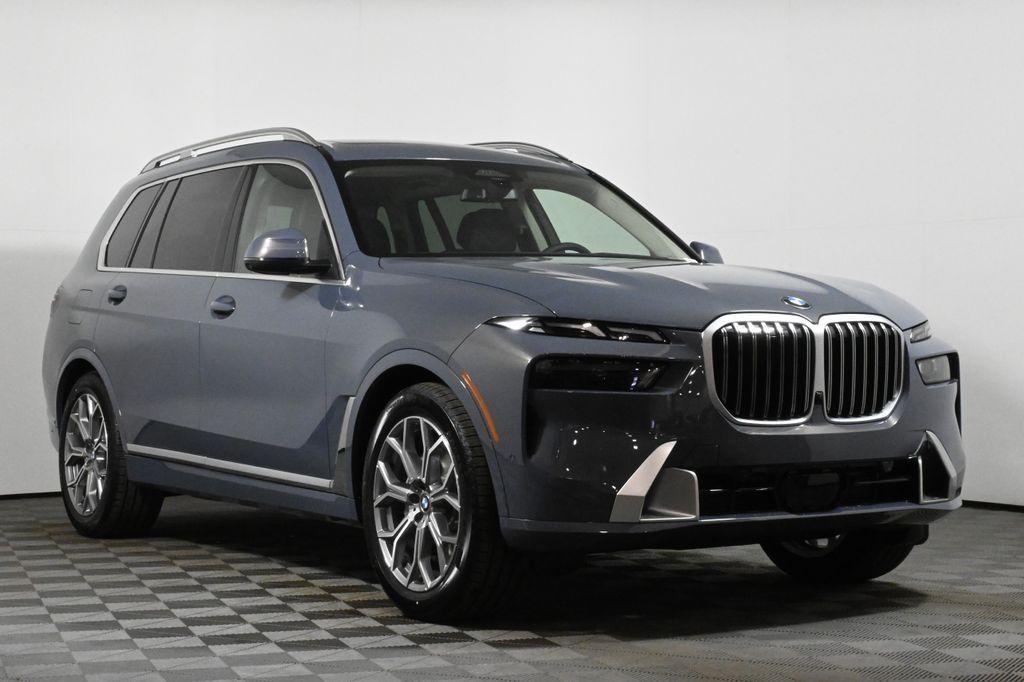 new 2025 BMW X7 car, priced at $91,335