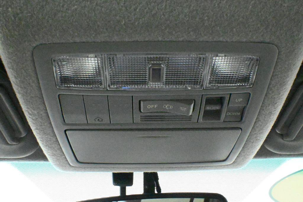 used 2013 Toyota Highlander car, priced at $15,787