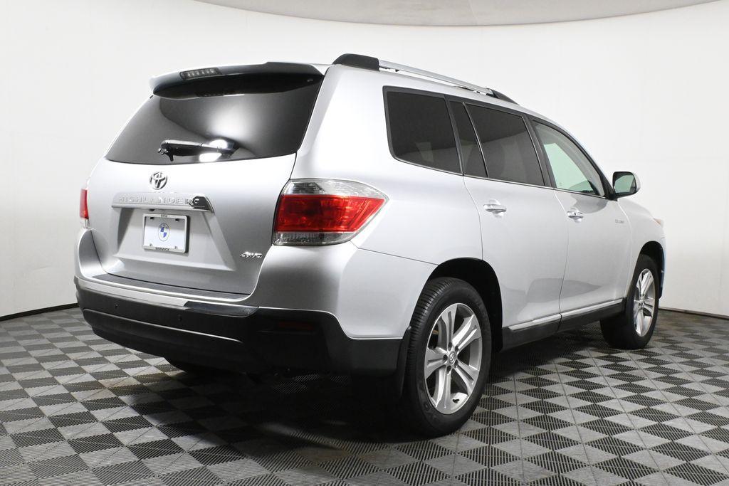used 2013 Toyota Highlander car, priced at $15,787