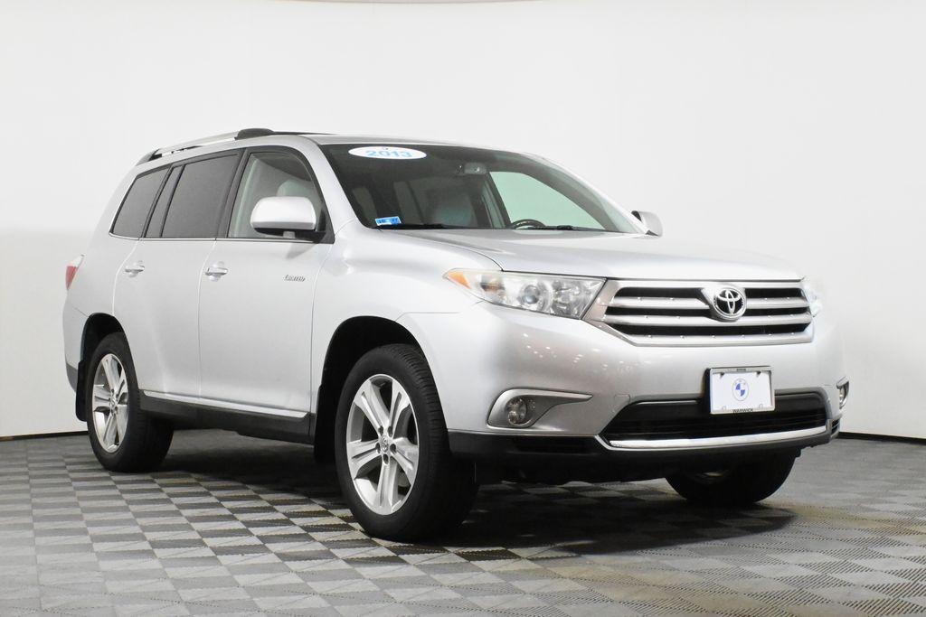 used 2013 Toyota Highlander car, priced at $15,787