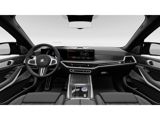 new 2026 BMW X7 car, priced at $122,580