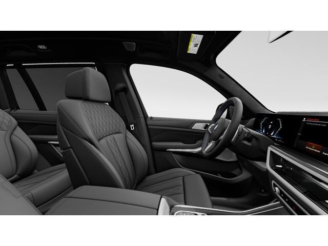 new 2026 BMW X7 car, priced at $122,580