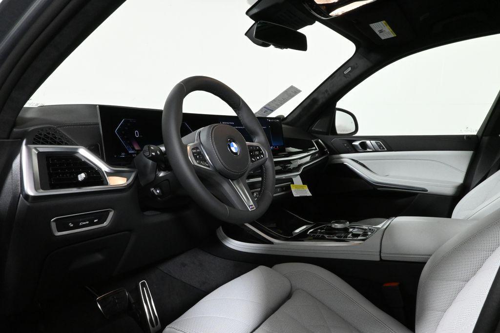 new 2026 BMW X7 car, priced at $95,880