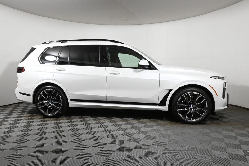 new 2026 BMW X7 car, priced at $101,980