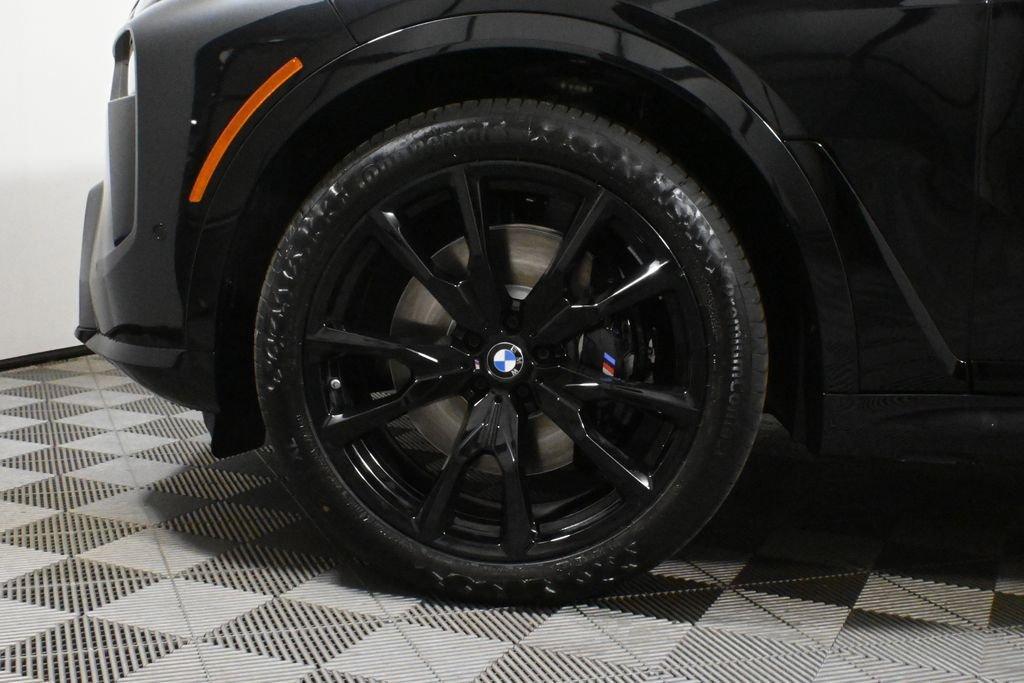 new 2026 BMW X7 car, priced at $129,375