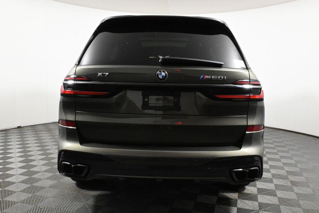 new 2025 BMW X7 car