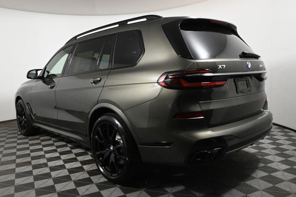 new 2025 BMW X7 car, priced at $117,005