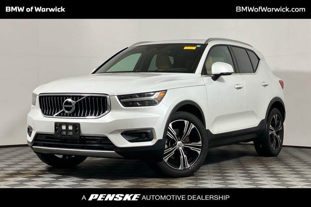 used 2021 Volvo XC40 car, priced at $30,348