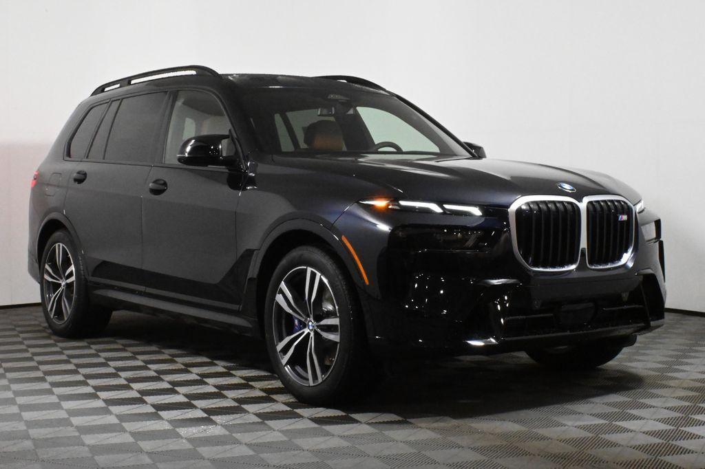 new 2025 BMW X7 car, priced at $117,305