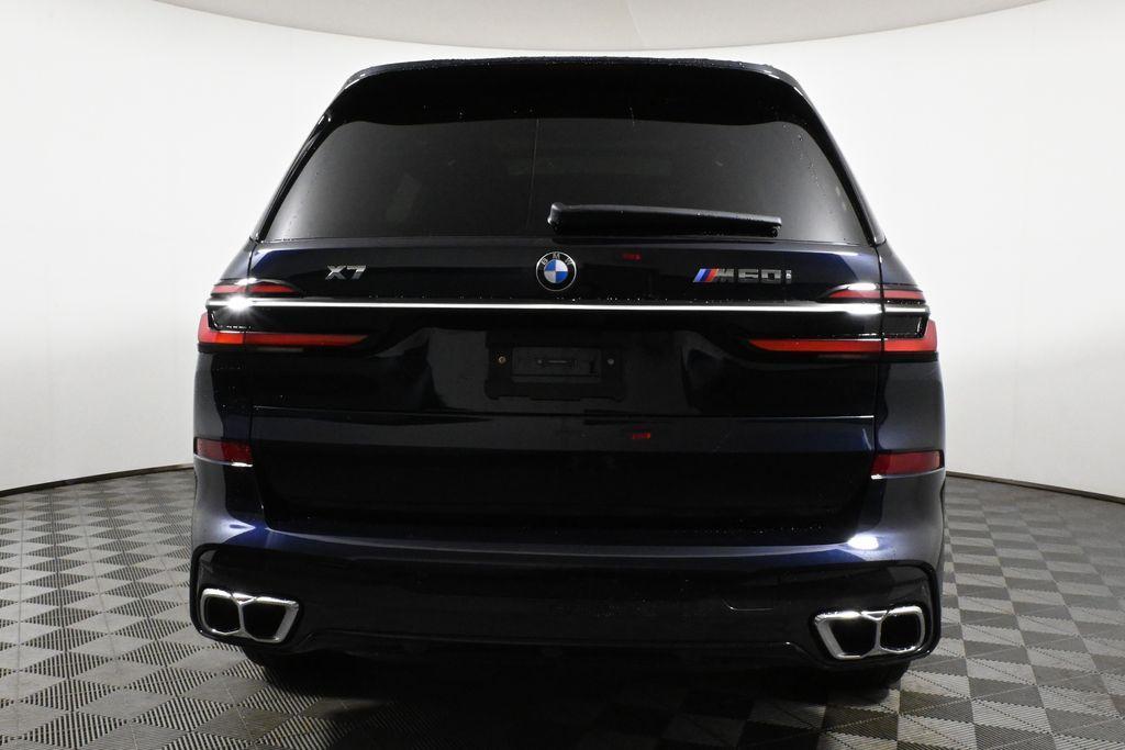 new 2025 BMW X7 car, priced at $117,305