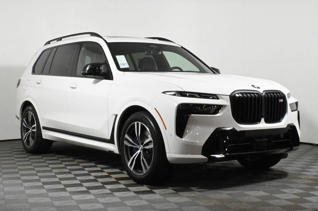 new 2025 BMW X7 car, priced at $116,705