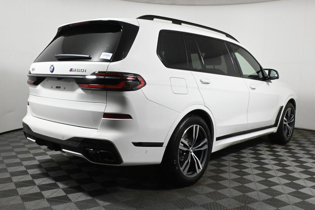 new 2025 BMW X7 car, priced at $116,705