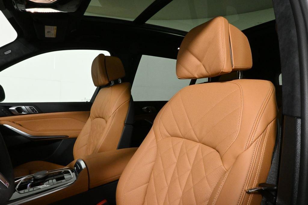 new 2026 BMW X7 car, priced at $97,775