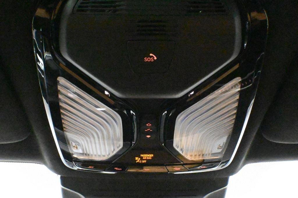 new 2026 BMW X7 car, priced at $97,775