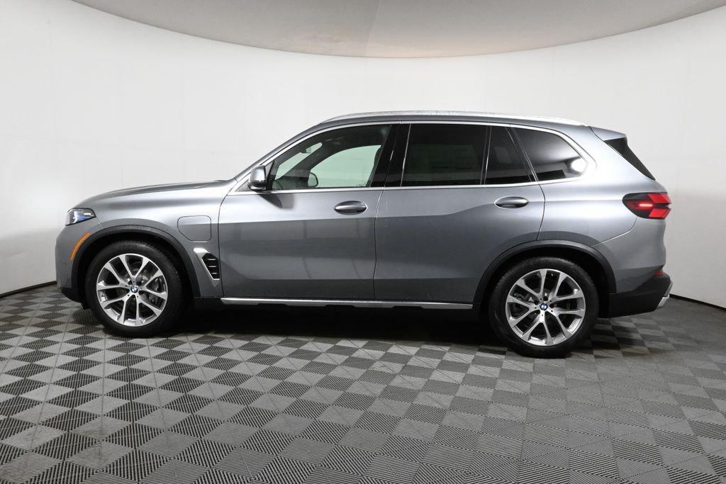 new 2026 BMW X5 PHEV car